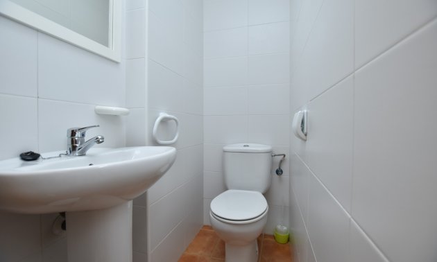 Resale - Apartment / flat -
Algorfa - Algorfa - Village