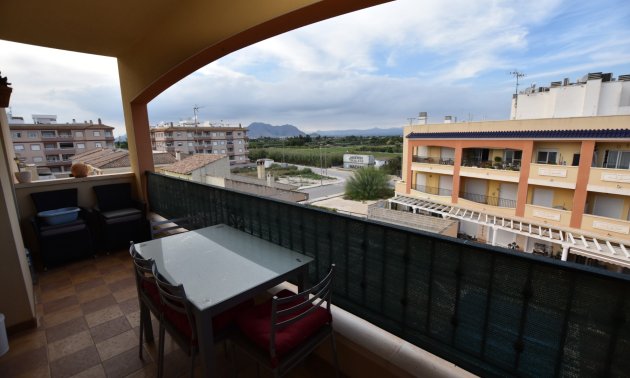 Resale - Apartment / flat -
Algorfa - Algorfa - Village