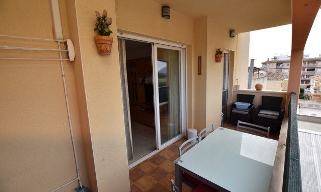 Resale - Apartment / flat -
Algorfa - Algorfa - Village