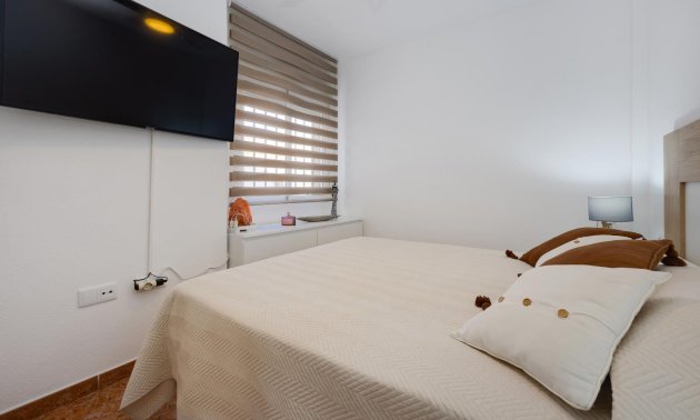 Reventa - Bungalow -
Orihuela Costa - Los Altos