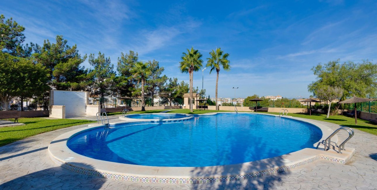 Reventa - Bungalow -
Orihuela Costa - Los Altos