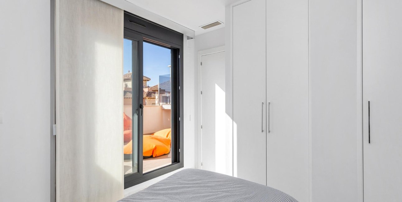 Resale - Villa -
Torrevieja - Sector 25