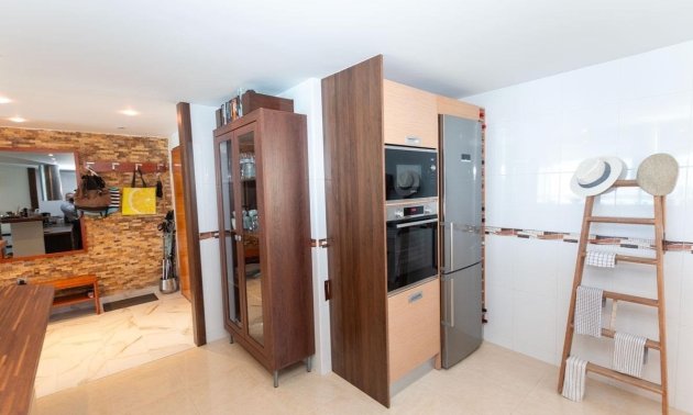 Resale - Apartment / flat -
Torrevieja - Playa Del Cura