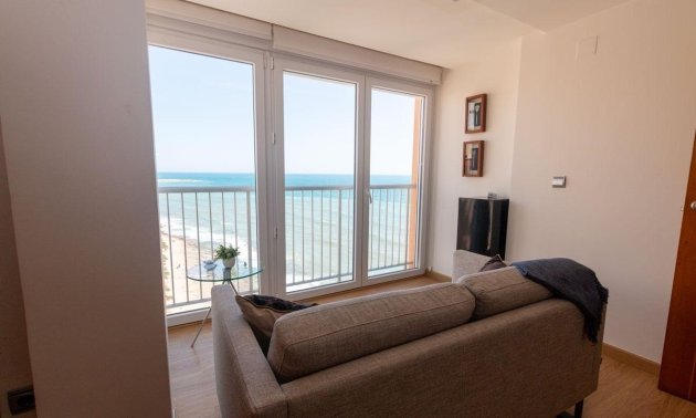 Resale - Apartment / flat -
Torrevieja - Playa Del Cura