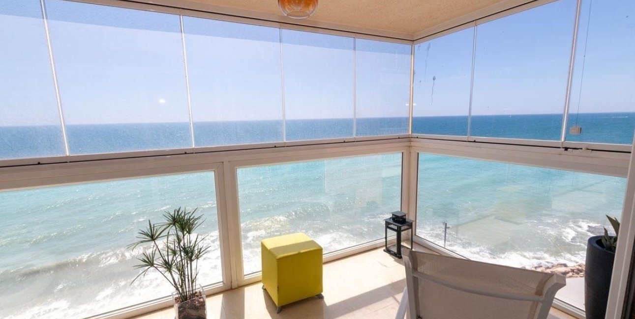 Resale - Apartment / flat -
Torrevieja - Playa Del Cura