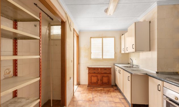 Resale - Apartment / flat -
Torrevieja - Playa del Cura