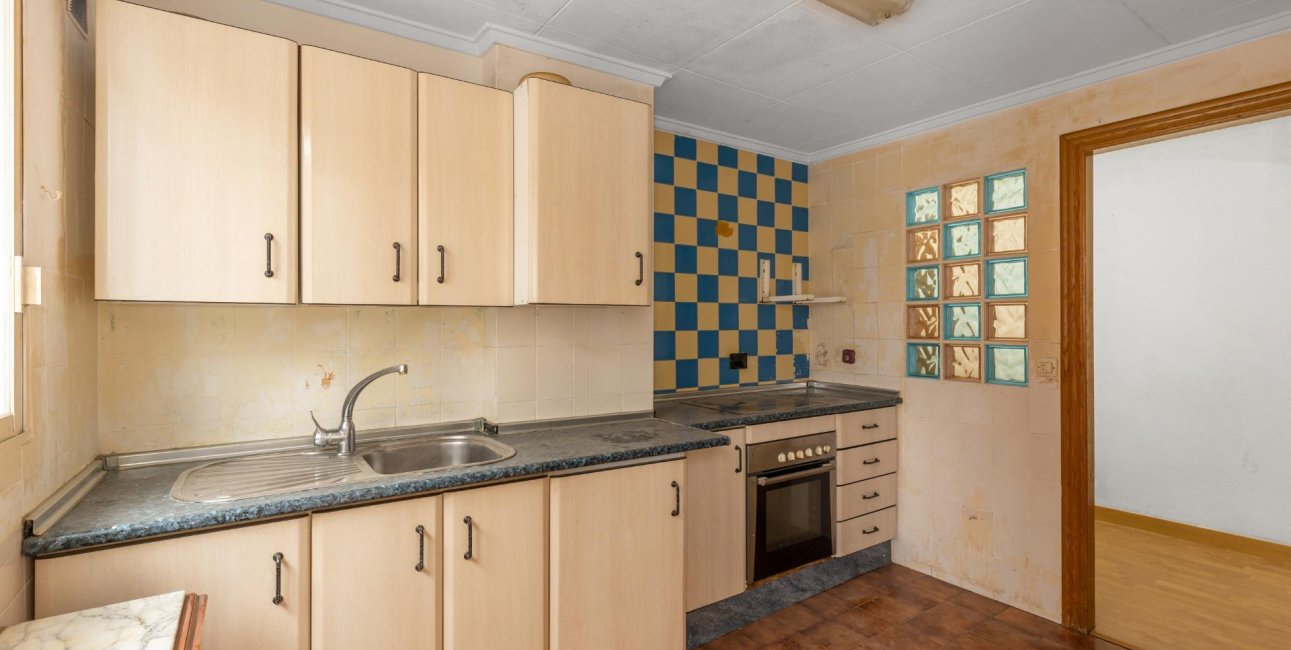 Resale - Apartment / flat -
Torrevieja - Playa del Cura