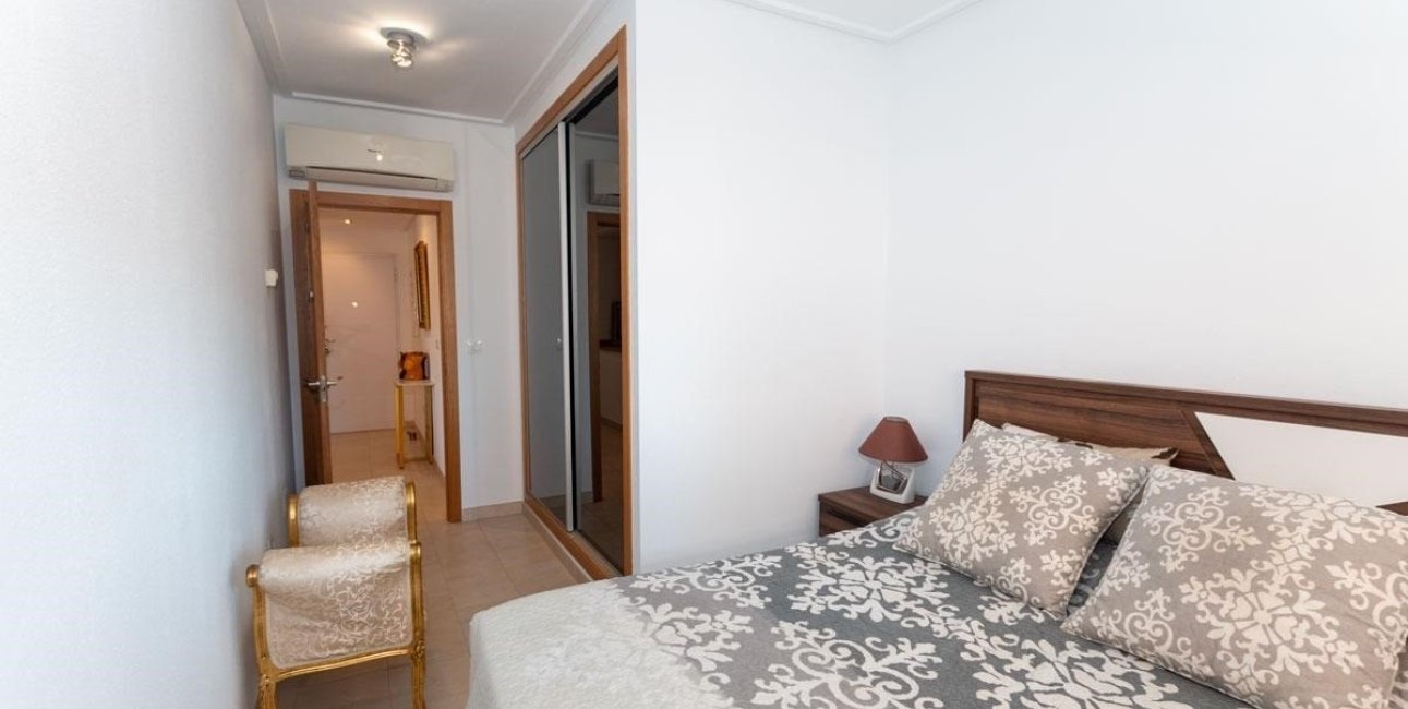 Resale - Apartment / flat -
Orihuela Costa - Los Dolses