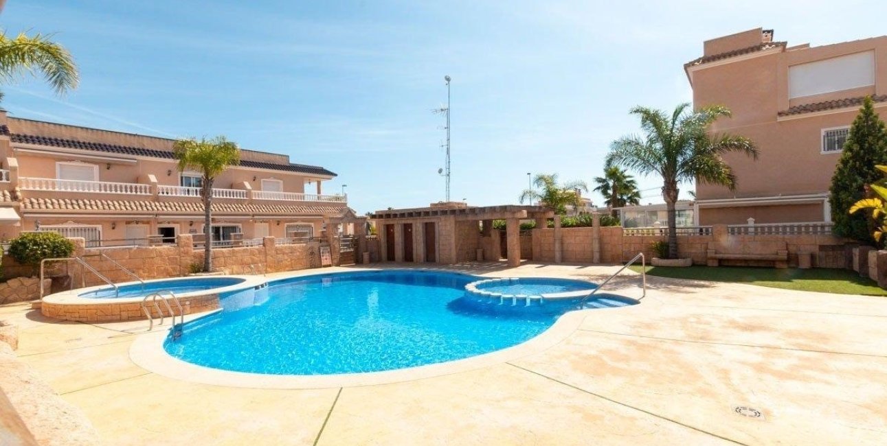 Resale - Apartment / flat -
Orihuela Costa - Los Dolses