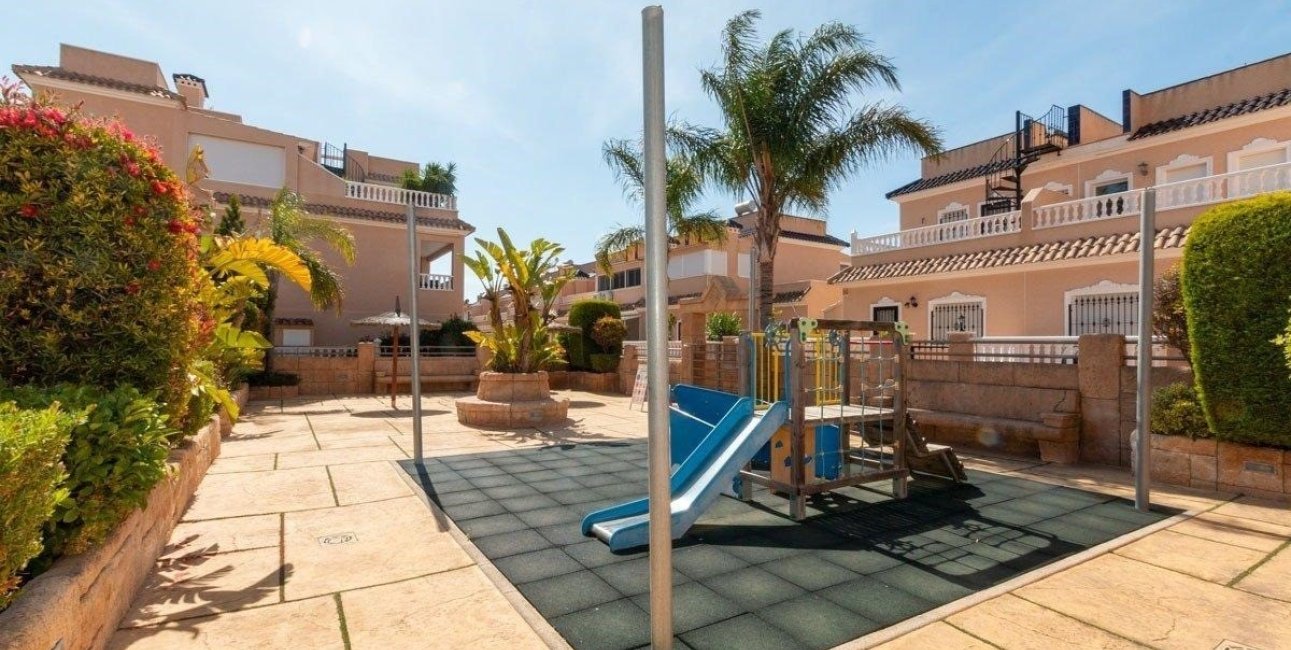 Resale - Apartment / flat -
Orihuela Costa - Los Dolses