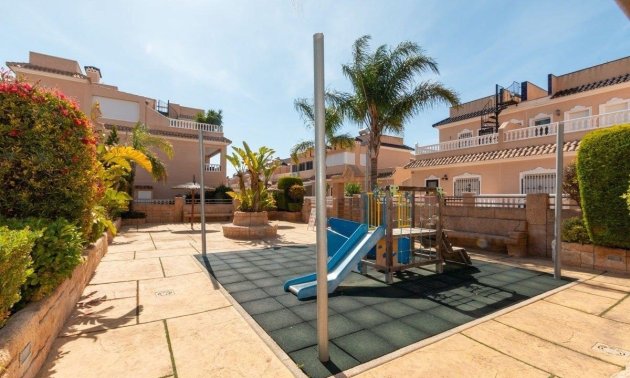 Resale - Apartment / flat -
Orihuela Costa - Los Dolses