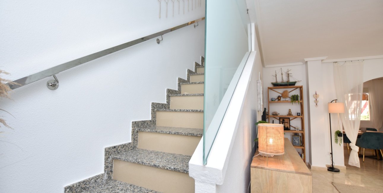 Resale - Townhouse -
Ciudad Quesada - Doña Pepa