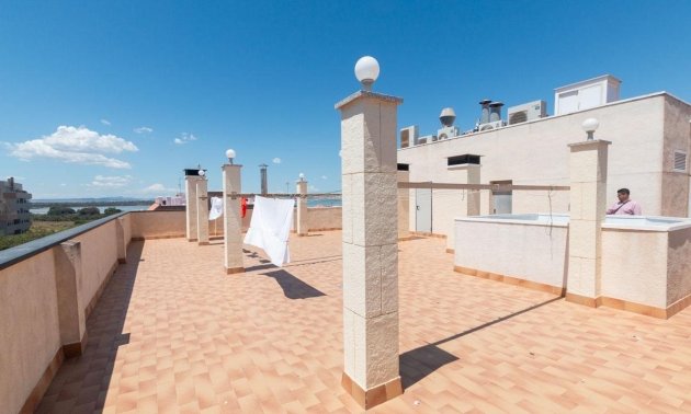 Resale - Apartment / flat -
La Mata - La Mata - Town