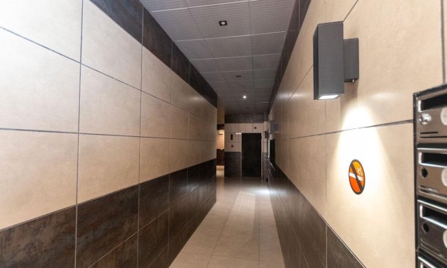 Resale - Apartment / flat -
La Mata - La Mata - Town