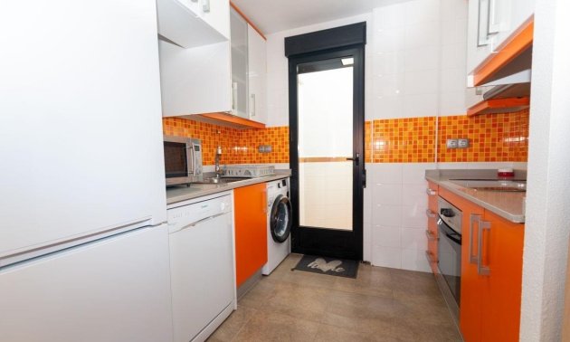 Resale - Apartment / flat -
La Mata - La Mata - Town