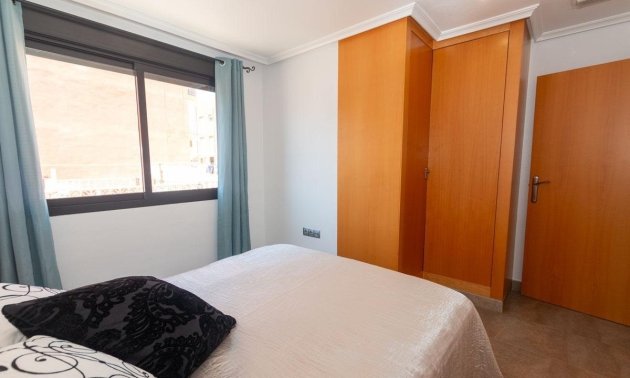 Resale - Apartment / flat -
La Mata - La Mata - Town