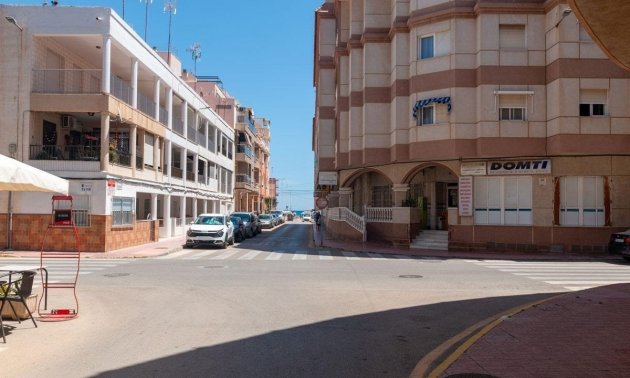 Resale - Apartment / flat -
La Mata - La Mata - Town