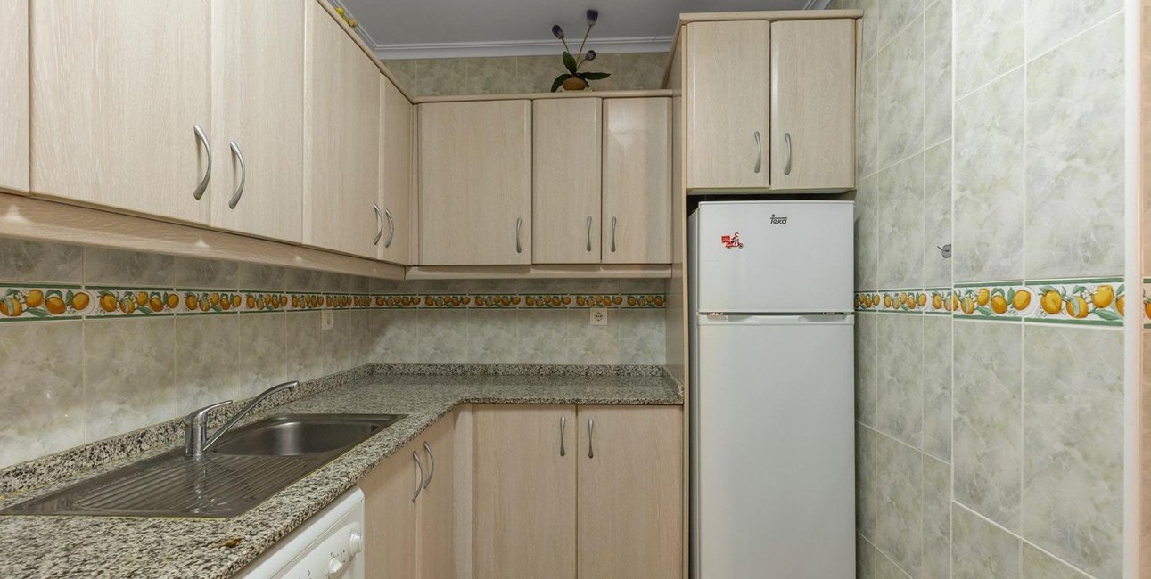 Resale - Apartment / flat -
Torrevieja - La Mata