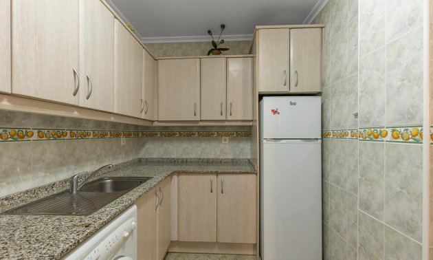 Resale - Apartment / flat -
Torrevieja - La Mata