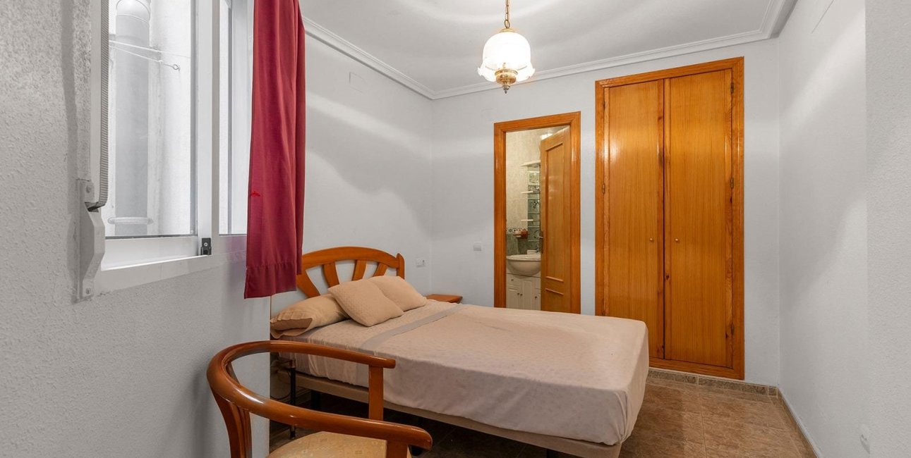 Resale - Apartment / flat -
Torrevieja - La Mata