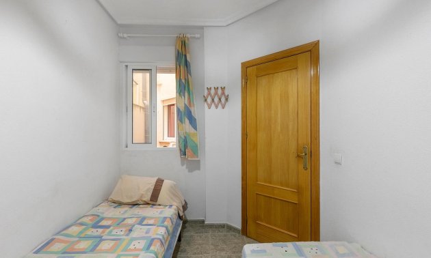 Resale - Apartment / flat -
Torrevieja - La Mata