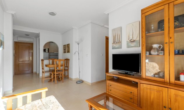 Reventa - Apartamento / piso -
Torrevieja - Estacion de autobuses