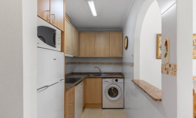 Reventa - Apartamento / piso -
Torrevieja - Estacion de autobuses