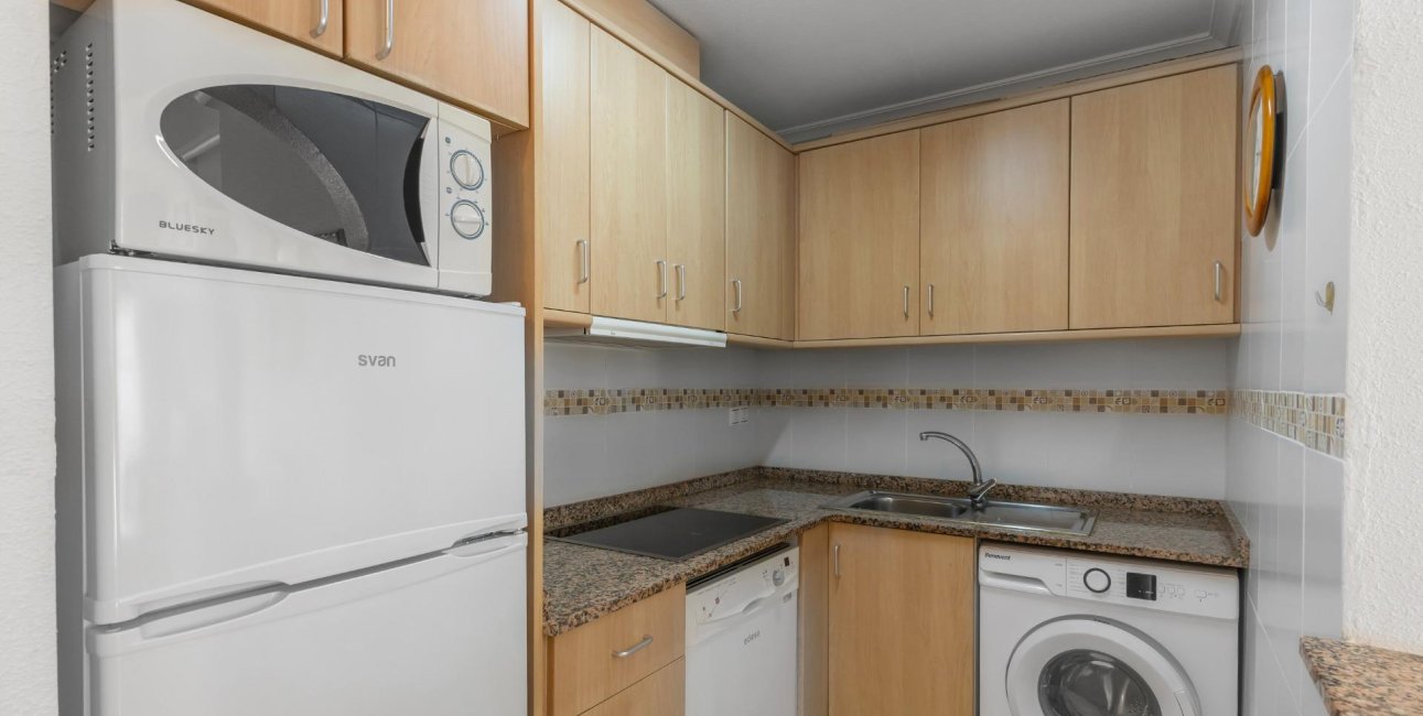 Reventa - Apartamento / piso -
Torrevieja - Estacion de autobuses