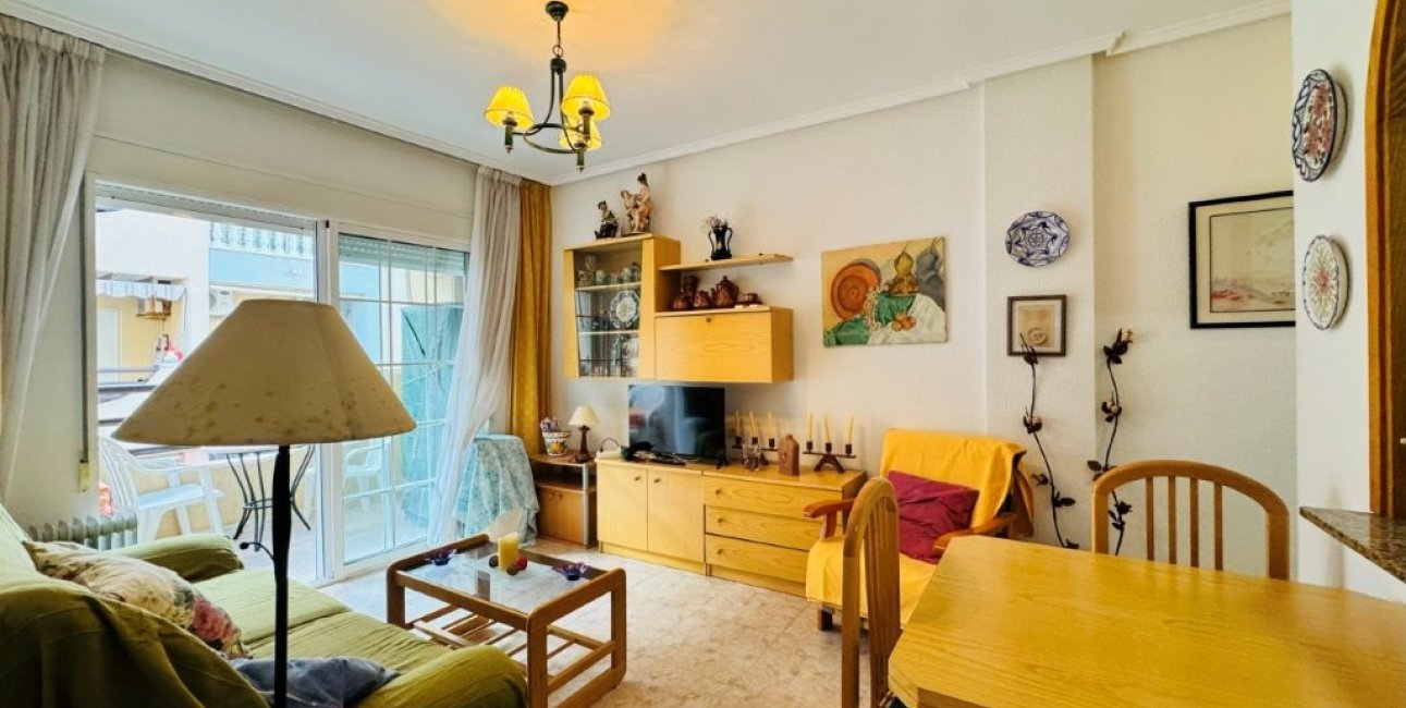 Resale - Apartment / flat -
Torrevieja - Torrevista Playa