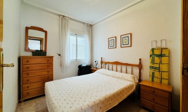 Resale - Apartment / flat -
Torrevieja - Torrevista Playa