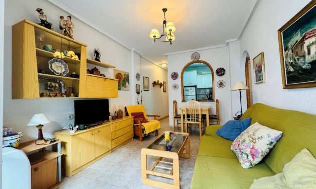 Resale - Apartment / flat -
Torrevieja - Torrevista Playa