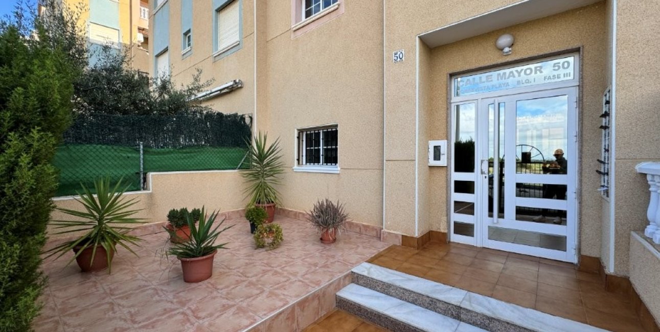 Resale - Apartment / flat -
Torrevieja - Torrevista Playa