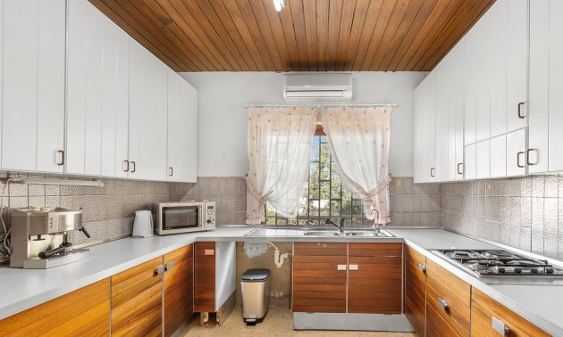 Reventa - Villa -
Orihuela Costa - Las Filipinas