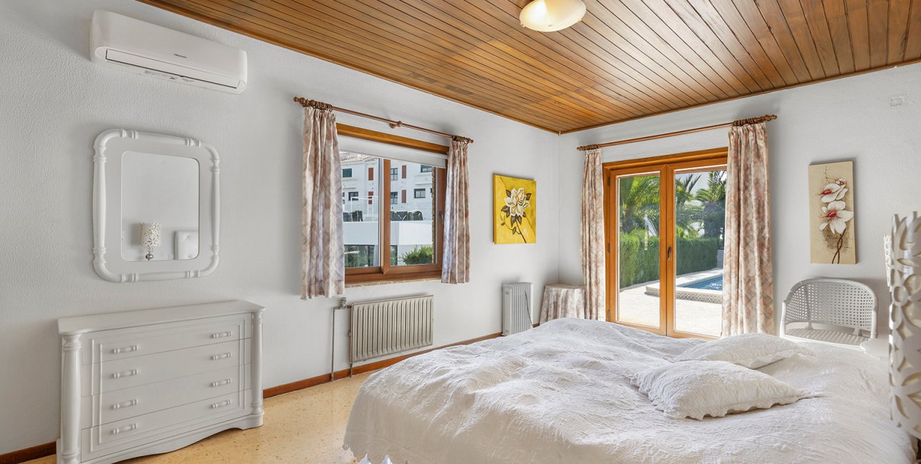 Reventa - Villa -
Orihuela Costa - Las Filipinas