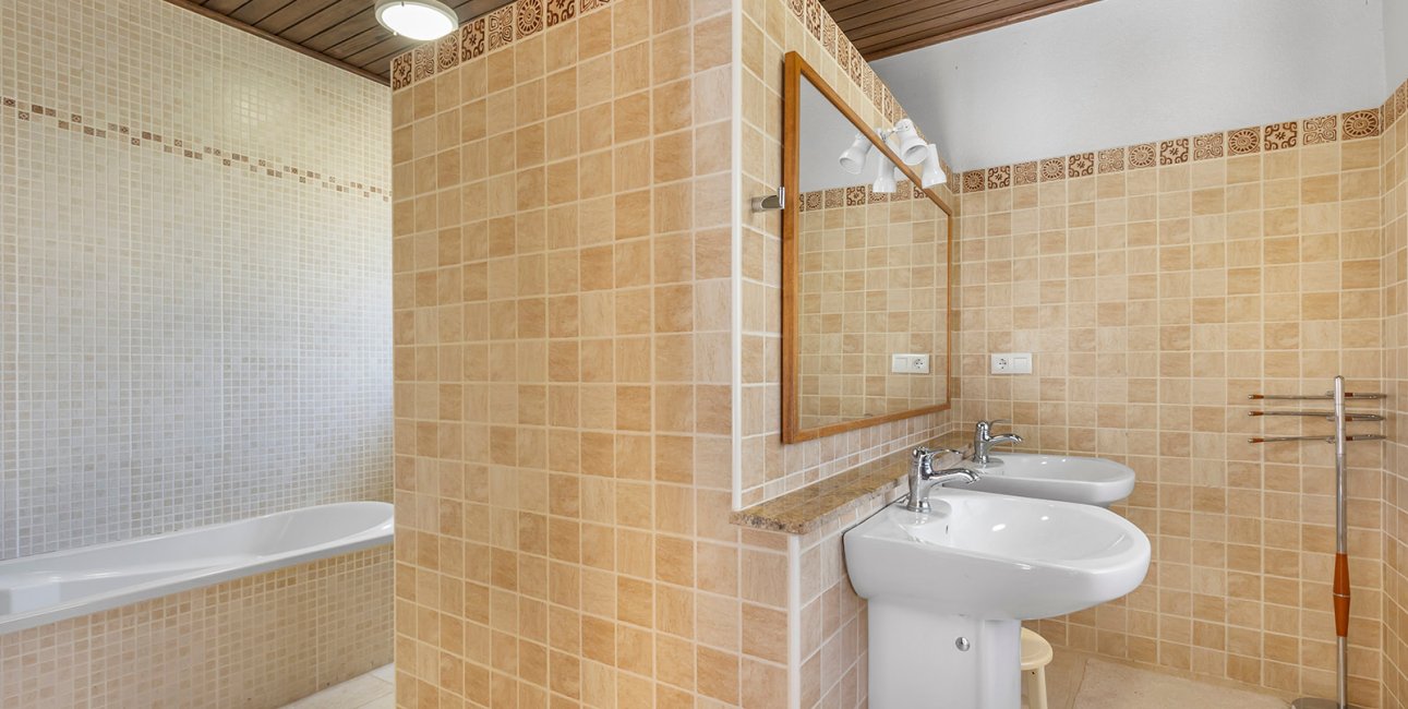 Reventa - Villa -
Orihuela Costa - Las Filipinas