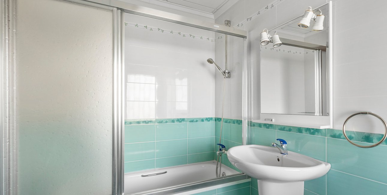 Reventa - Villa -
Orihuela Costa - Las Filipinas