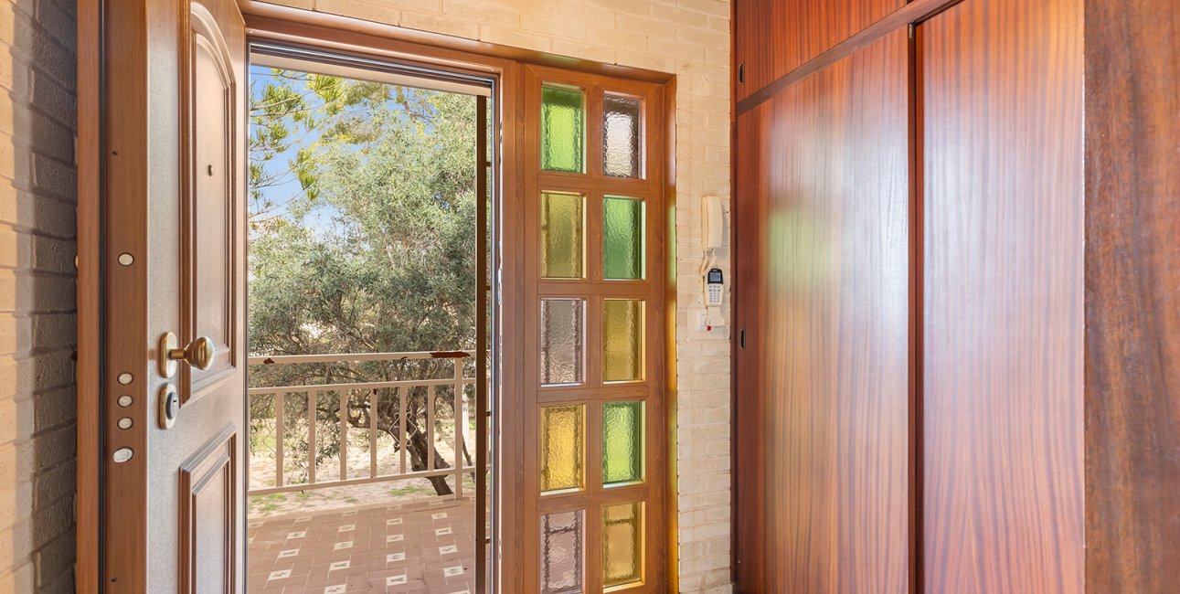 Reventa - Villa -
Orihuela Costa - Las Filipinas