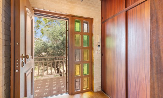 Reventa - Villa -
Orihuela Costa - Las Filipinas