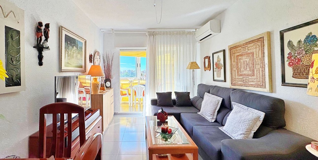 Reventa - Apartamento / piso -
Torrevieja - Punta prima