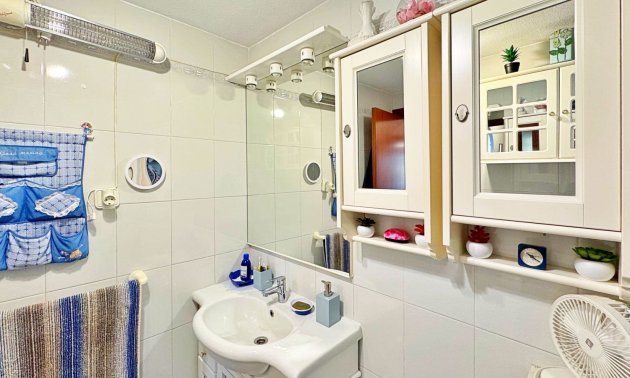 Reventa - Apartamento / piso -
Torrevieja - Punta prima