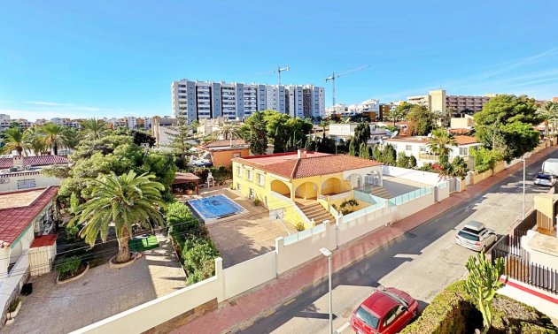 Reventa - Apartamento / piso -
Torrevieja - Punta prima