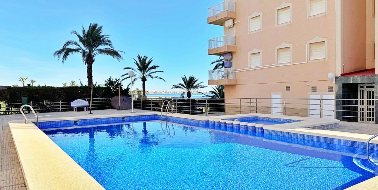 Reventa - Apartamento / piso -
Torrevieja - Punta prima