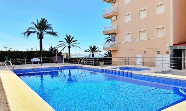 Reventa - Apartamento / piso -
Torrevieja - Punta prima