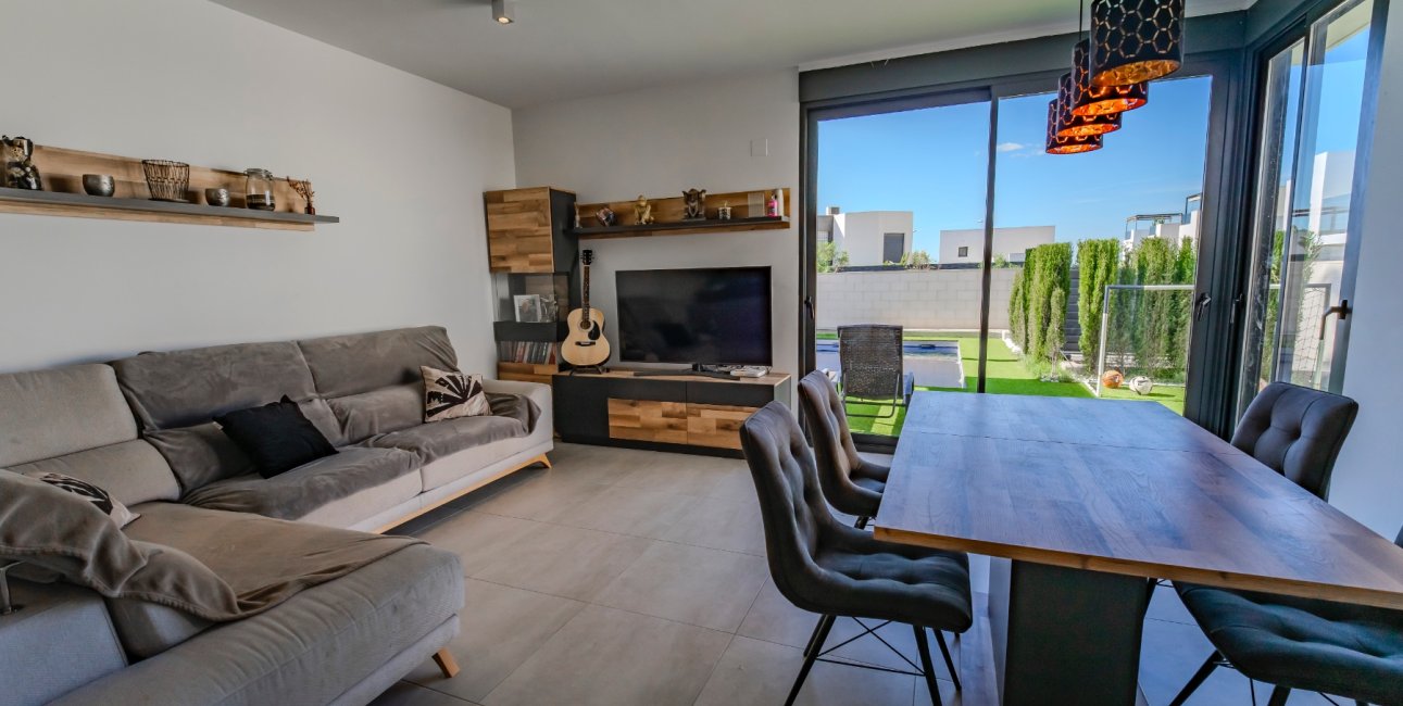 Resale - Townhouse -
Benijofar - Benijofar - Village