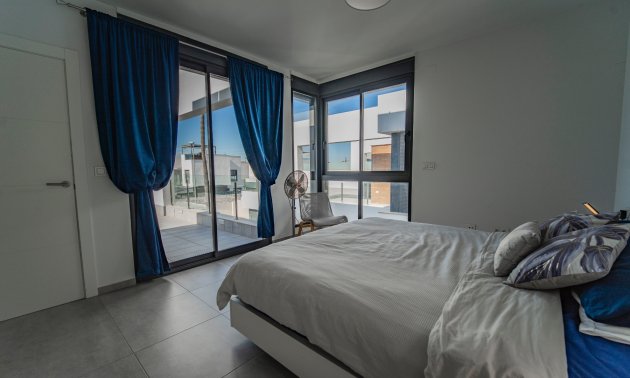 Resale - Townhouse -
Benijofar - Benijofar - Village