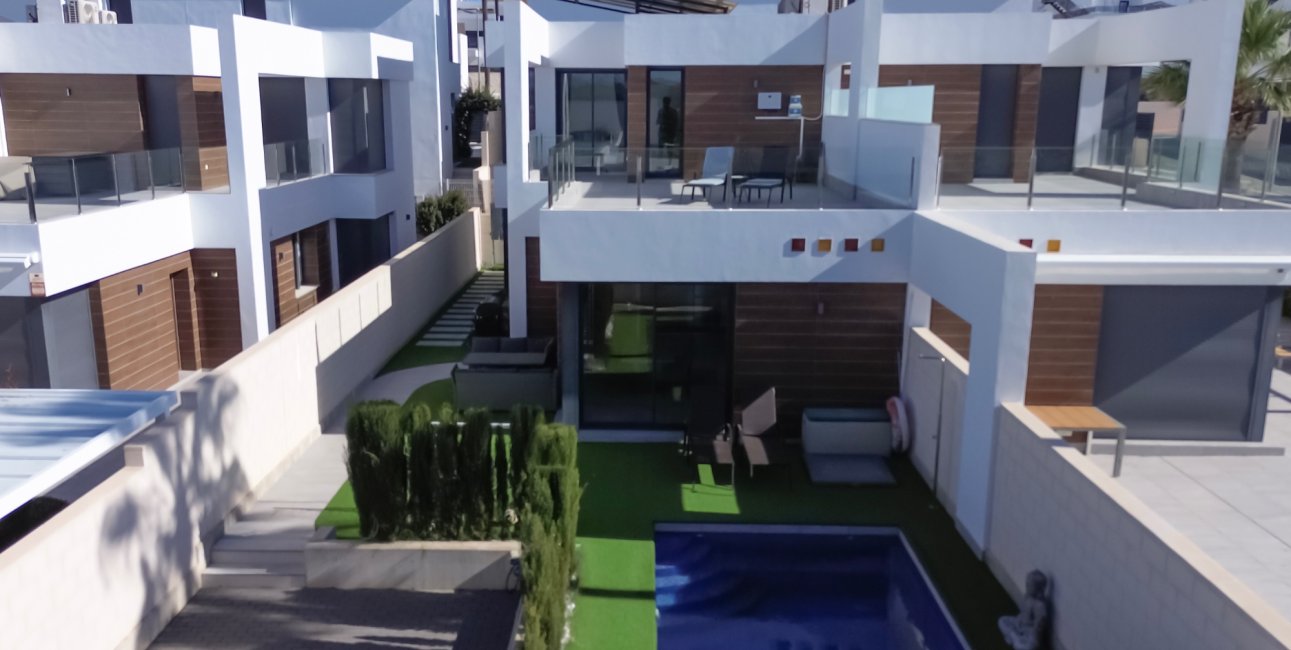 Resale - Townhouse -
Benijofar - Benijofar - Village