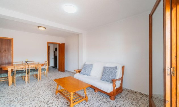 Resale - Apartment / flat -
Torrevieja - Playa de los Naufragos