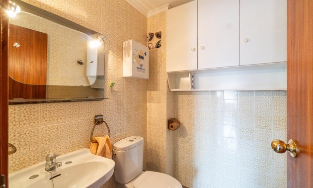 Resale - Apartment / flat -
Torrevieja - Playa de los Naufragos