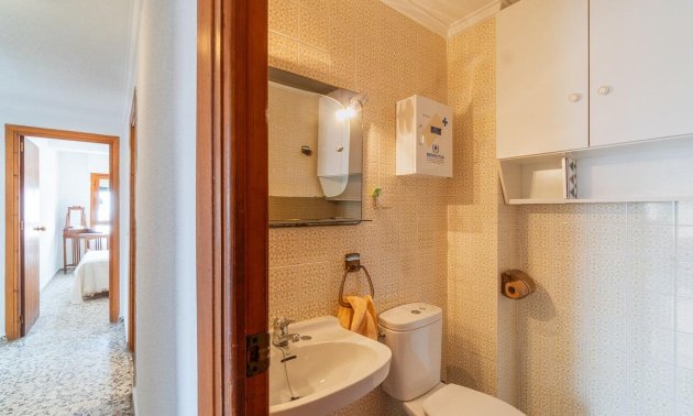 Resale - Apartment / flat -
Torrevieja - Playa de los Naufragos