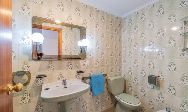 Resale - Apartment / flat -
Torrevieja - Playa de los Naufragos